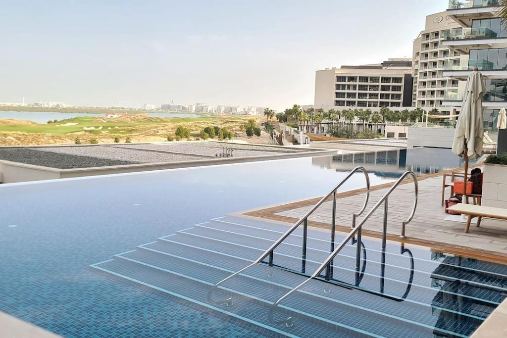 Luxury Apartment In Yas Island 阿布扎比 外观 照片